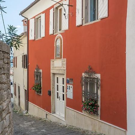 Guesthouse Villa Marija โมโตวุน ภายนอก รูปภาพ