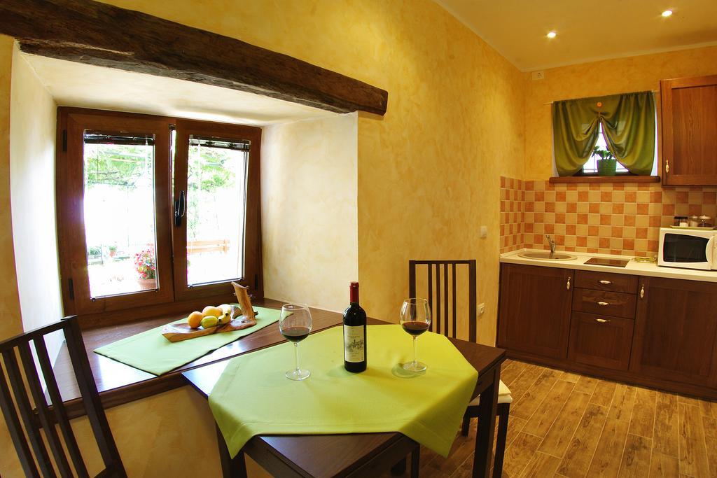 Guesthouse Villa Marija โมโตวุน ห้อง รูปภาพ