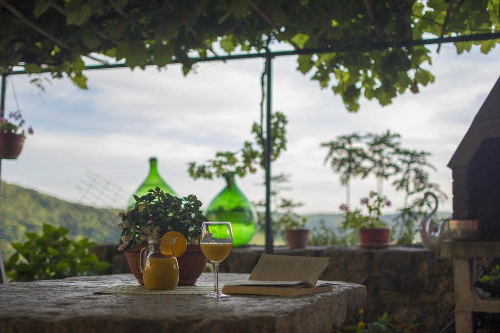 Guesthouse Villa Marija โมโตวุน ภายนอก รูปภาพ