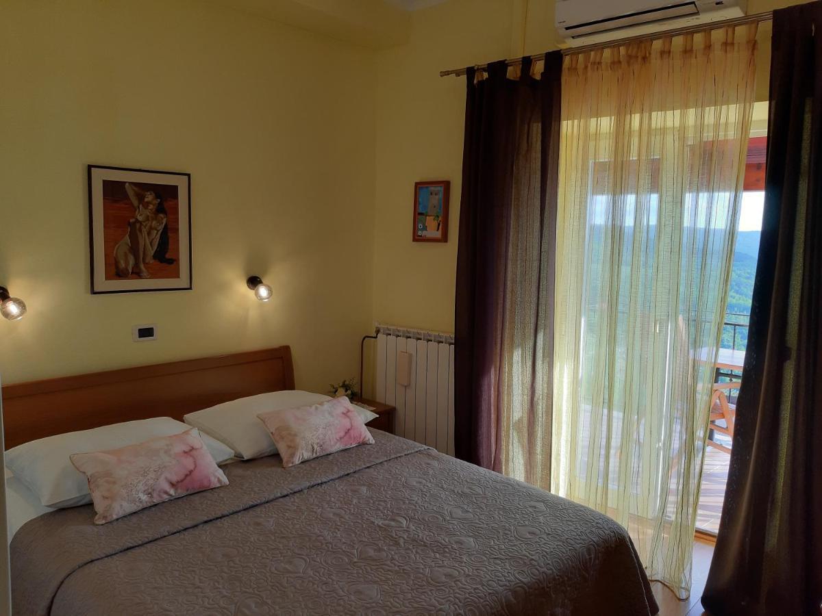 Guesthouse Villa Marija โมโตวุน ภายนอก รูปภาพ
